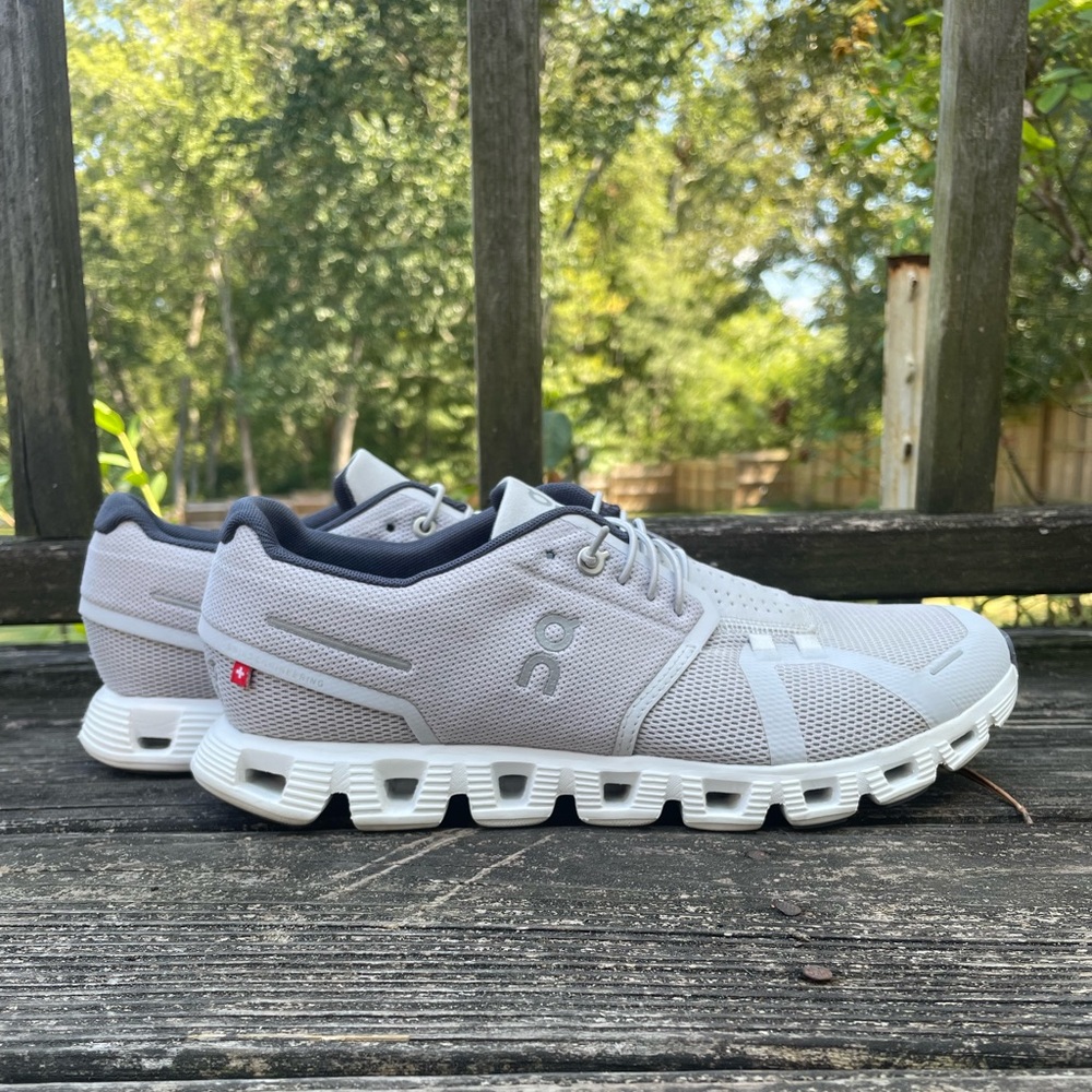 On Running Cloud 5 Glacier | White Sz 9